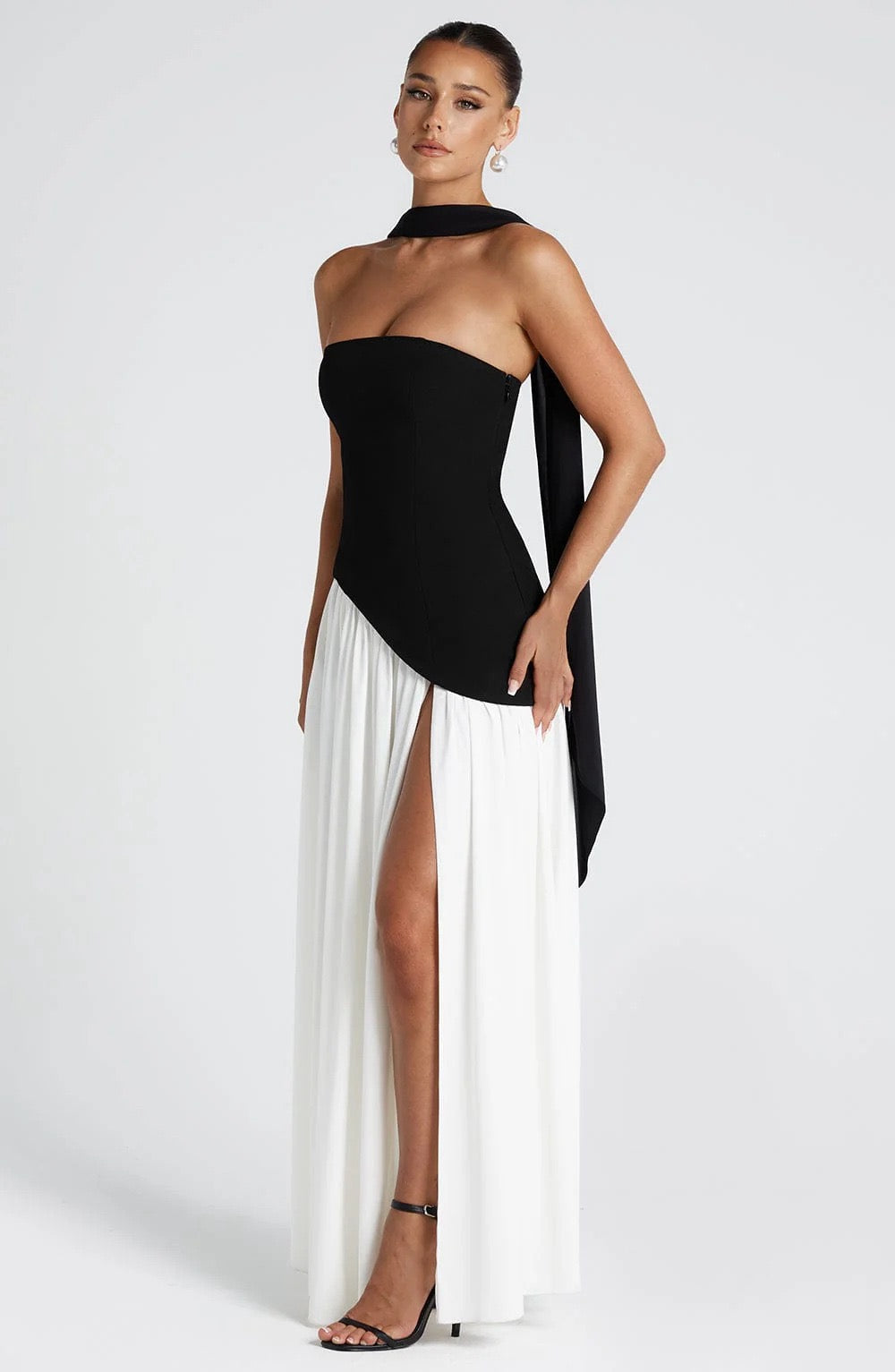 Alexander Saint | Velicius Maxi Dress™